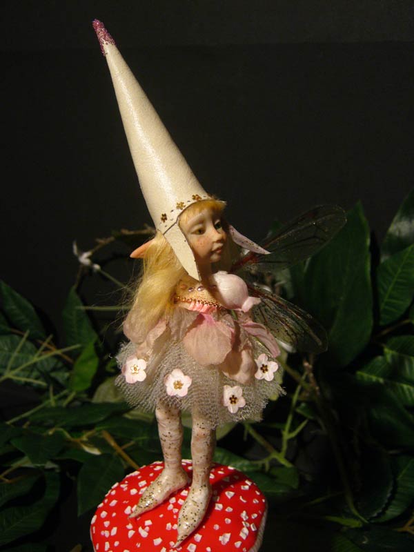 Fairy Tale Sibylle, the Mushroom, the Blackberry